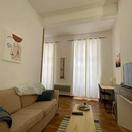 Le Carme, Au Centre Historique Apartament *